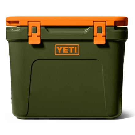 YETI Roadie 32 Wheeled Cooler 1