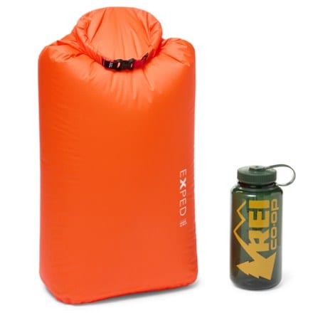 Exped Drybag Ultra 32 fl oz. water bottle not included