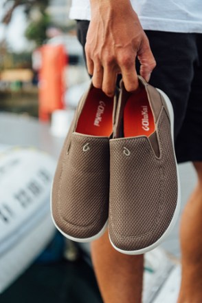 OluKai Nohea Pae Shoes - Men's 6