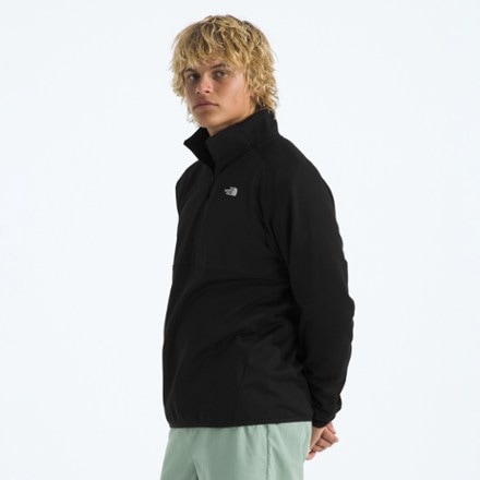 The North Face Performance Fleece Quarter-Zip Jacket - Men's 3