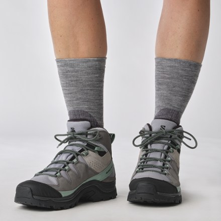 Salomon Quest Rove GORE-TEX Hiking Boots - Women's 6