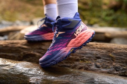 HOKA Speedgoat 5 Mid GTX Hiking Boots - Women's 9