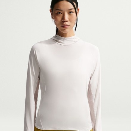 Nike ACG Trail UV Hooded Mid Layer - Women's 4