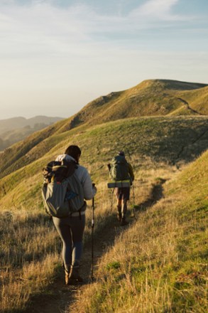 Location Image for Skytera Lite Trekking Poles - Pair