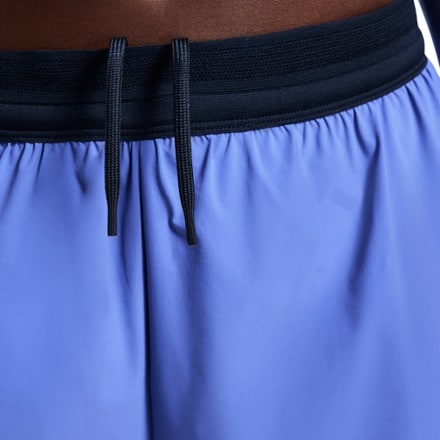 On 3" Performance 2-in-1 Shorts - Women's 5