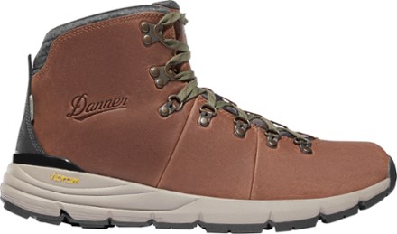 Danner Mountain 600 Full-Grain Leather Hiking Boots - Men's 0
