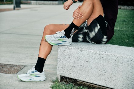 Location Image for Dash 6" Shorts - Men's