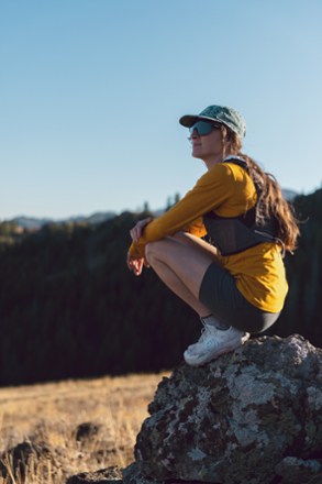 Location Image for Midweight Long-Sleeve Base Layer Top - Women's