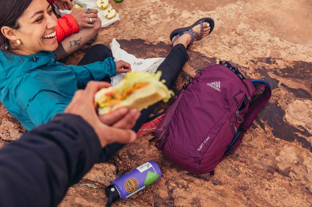 Location Image for Swift 16 H2O Hydration Pack - Closeout - Women's