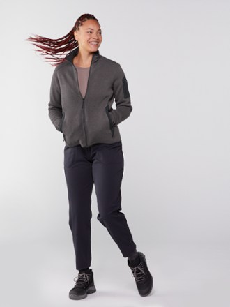Arc'teryx Covert Fleece Cardigan - Women's 3