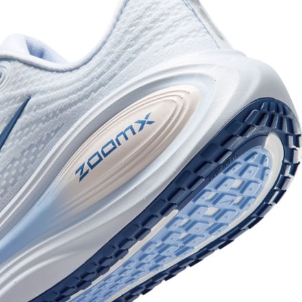 Nike Vomero Plus Road-Running Shoes - Women's 7