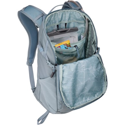 Thule AllTrail 22 L Hydration Pack 8