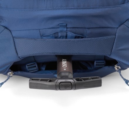 Osprey Farpoint Fairview 65 Wheeled Travel Pack Handle