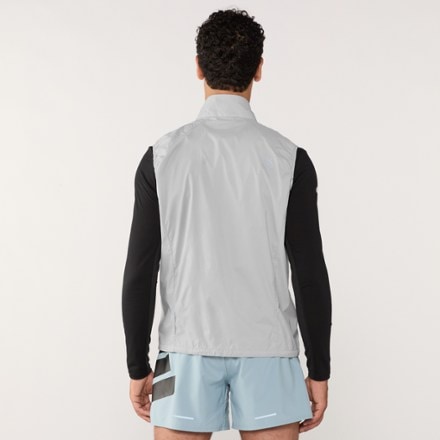 Stio Second Light Vest - Men's 4