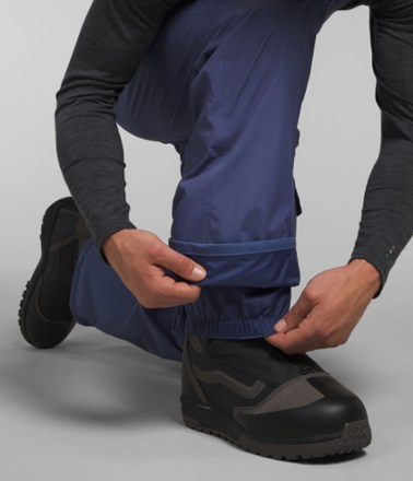 The North Face Freedom Bib Snow Pants - Men's Short Sizes 4