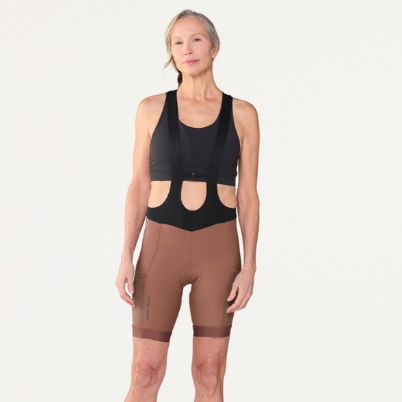 Model info: Height: 5' 9" | Waist: 27" | Wearing size: M