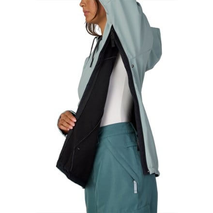 686 Waterproof Hoody - Women's 4
