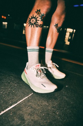 Location Image for AltraFWD Experience Road-Running Shoes - Men's
