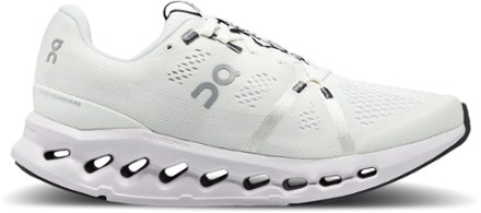 On Women's Cloudsurfer...