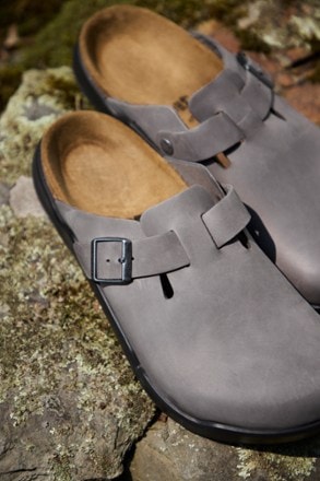 Location Image for Boston Crosstown Clogs - Men's