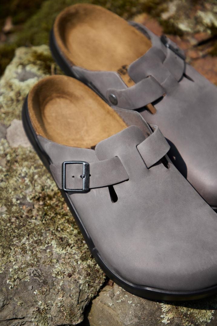 Location Image for Boston Crosstown Clogs - Men's