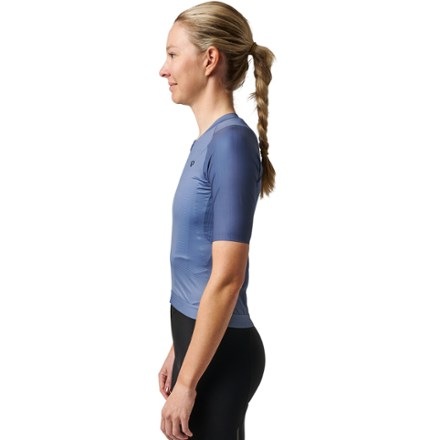 PEARL iZUMi Red Cycling Jersey - Women's 5