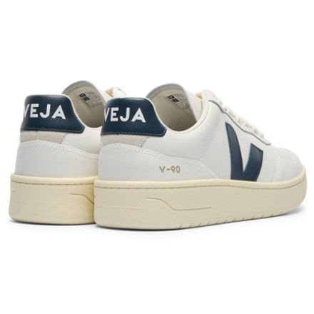 VEJA V-90 Shoes - Men's 2