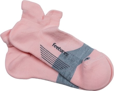 Feetures Elite Ultra Light No-Show Tab Socks 0