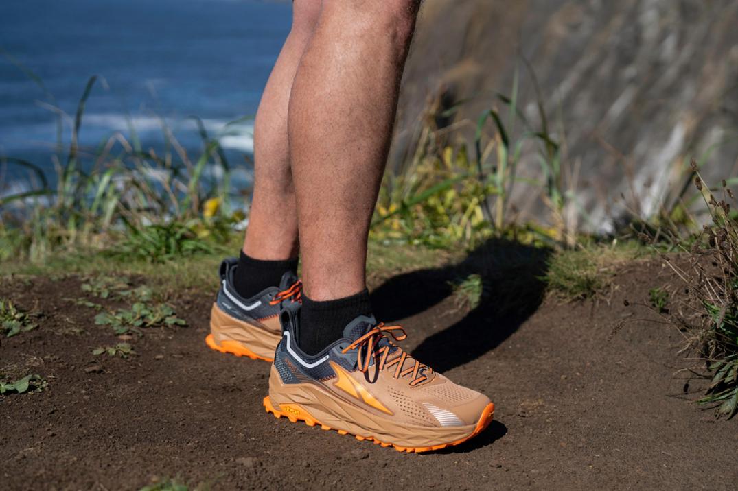 Location Image for Olympus 5 Trail-Running Shoes - Men's