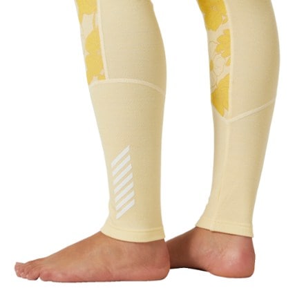 Helly Hansen LIFA Merino Midweight Graphic Base Layer Pants - Women's 5