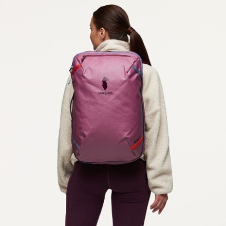 Cotopaxi Allpa 35 L Travel Pack 9