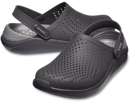 Crocs LiteRide Clogs - Men display picture 1
