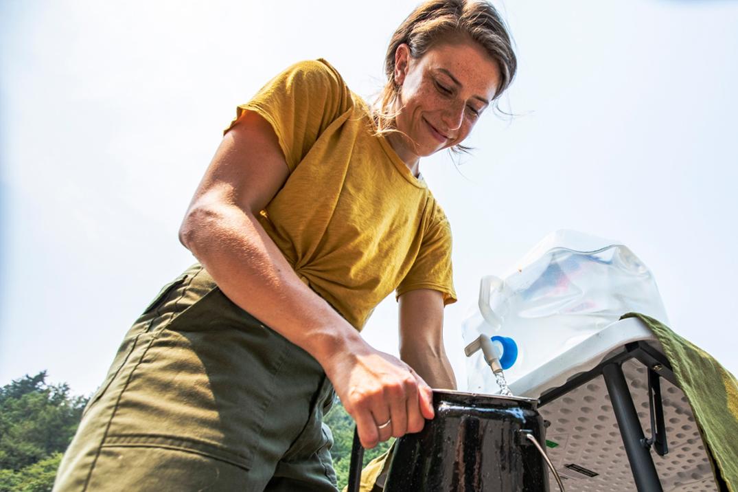 Location Image for Folding Water Cube - 5.3 gal.
