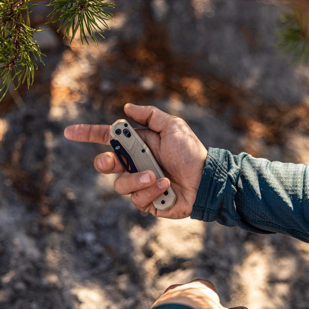 Location Image for Vista Clip Folding Knife