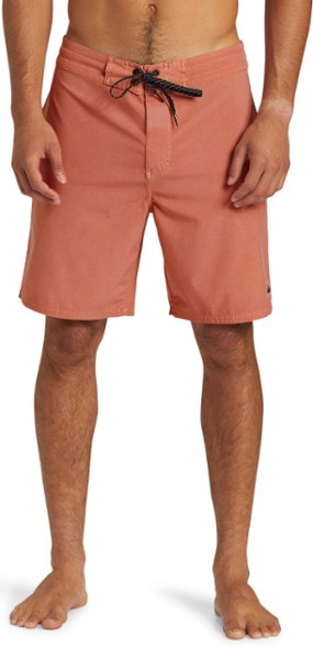 On Body Image of color Canyon Clay