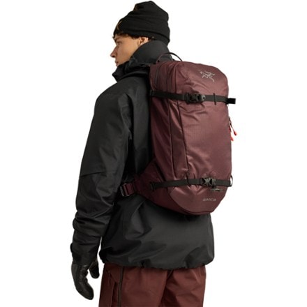Arc'teryx Quintic 28 Snow Pack 7