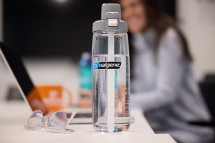 Location Image for FreshFlow Water Bottle - 24 fl. oz.