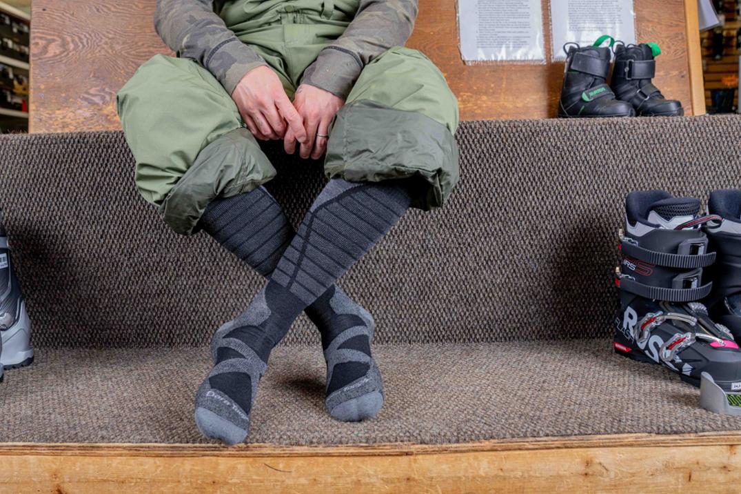 Location Image for Function X Over-The-Calf Midweight Ski and Snowboard Socks - Men's