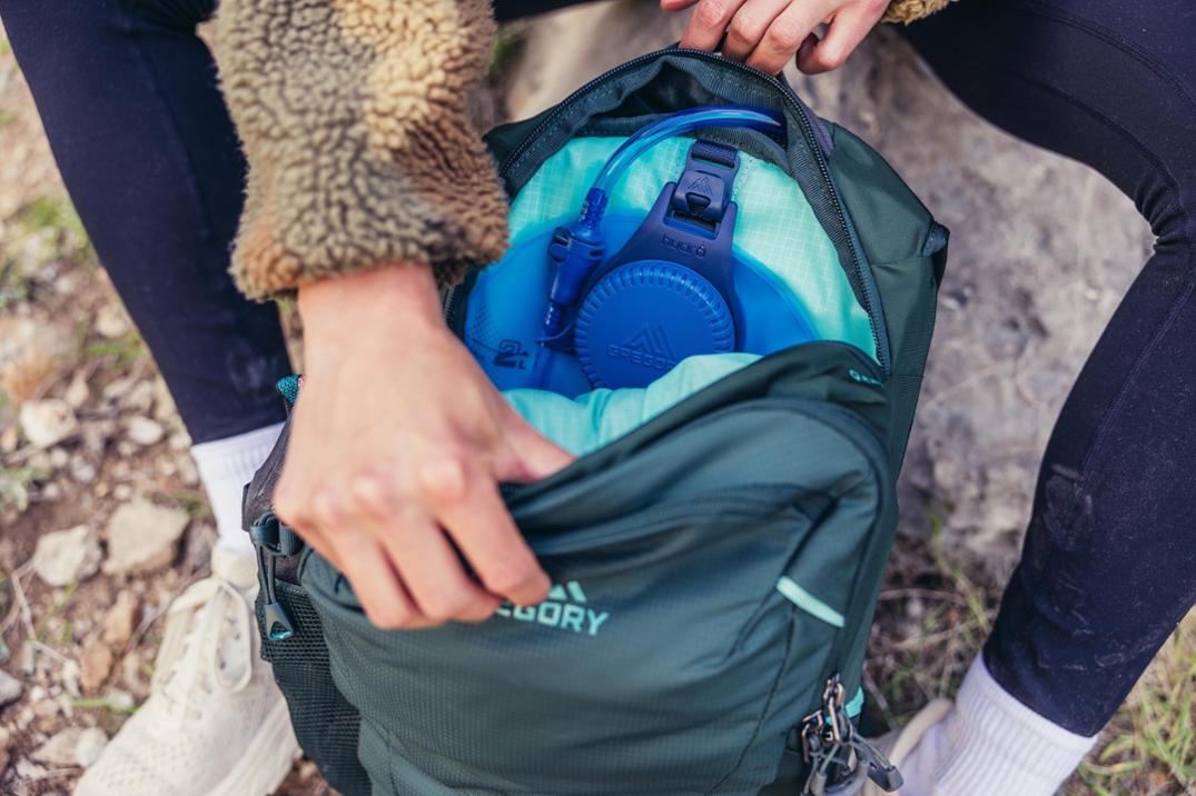 Location Image for Swift 16 H2O Hydration Pack - Women's