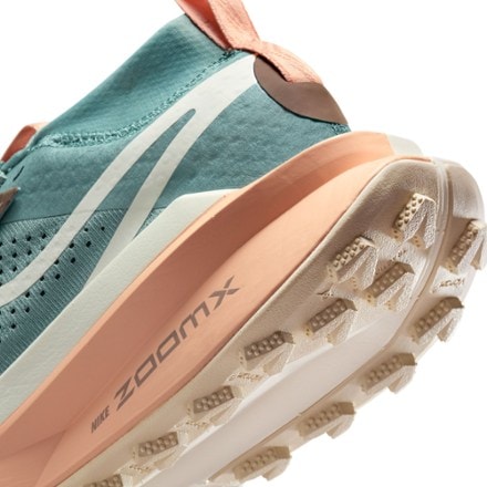 Nike Zegama 2 Trail-Running Shoes - Women's 7