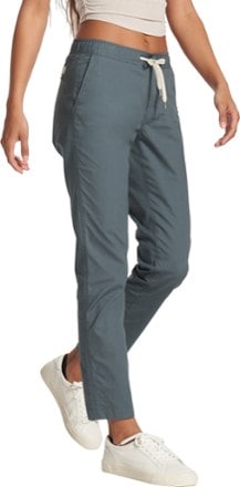 Vuori Ripstop Pants - Women's 3