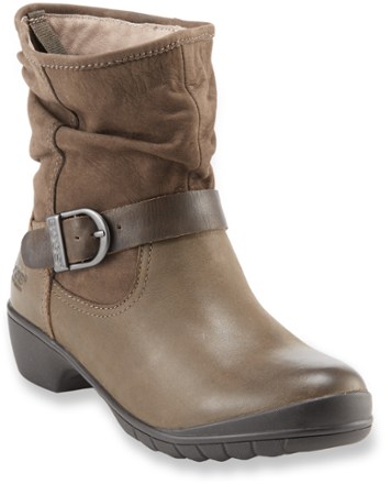 low rain boots
