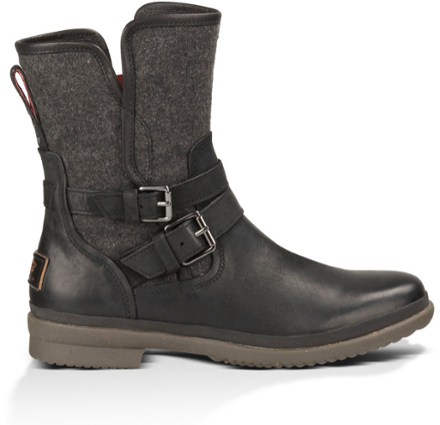 ugg simmens boot size 8