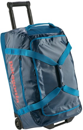 patagonia wheeled duffel review