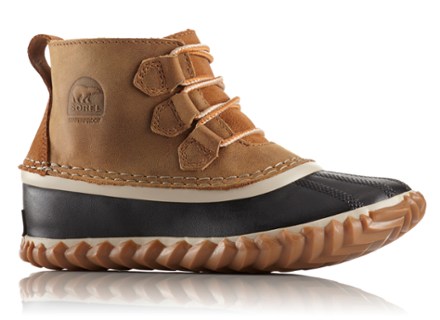 red ball duck boots