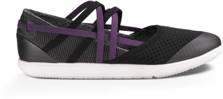 teva hydro life slip on