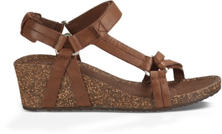 teva wedge sandals