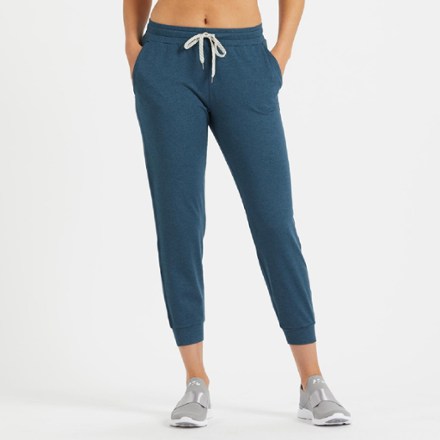 performance jogger