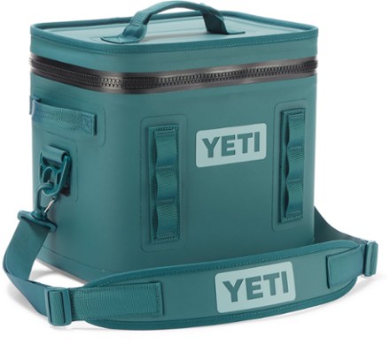 Yeti 18010130014 Hopper Flip 8 Soft Cooler - Aquifer Blue 