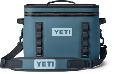 YETI Hopper Flip 18 Portable Soft Cooler Navy Blue Black Ripped